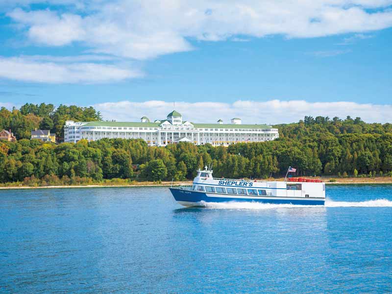 se permiten perros en el ferry de la isla mackinac