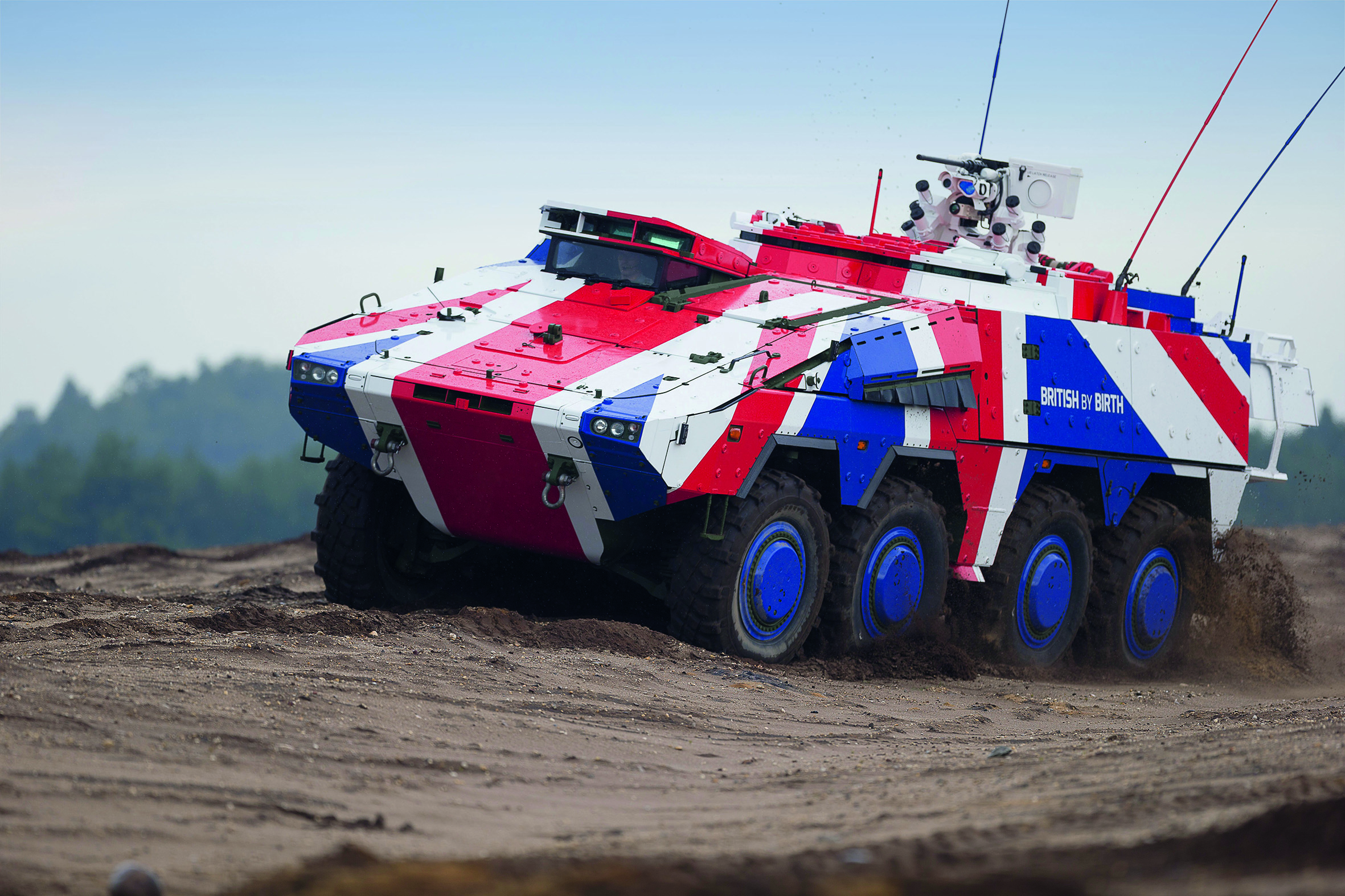 Rolls-Royce will deliver a total of 523 mtu Series 199 engines for the Boxer Mechanised Infantry Vehicle (MIV) for the British Armed Forces. The engines will be assembled, acceptance-tested and painted in the UK. Rolls-Royce wird insgesamt 523 mtu-Motoren der Baureihe 199 für Gepanzerte Transport-Kraftfahrzeuge des Typs Boxer für die britischen Streitkräfte liefern. Montage, Abnahme und Lackierung der Motoren wird in Großbritannien erfolgen. 