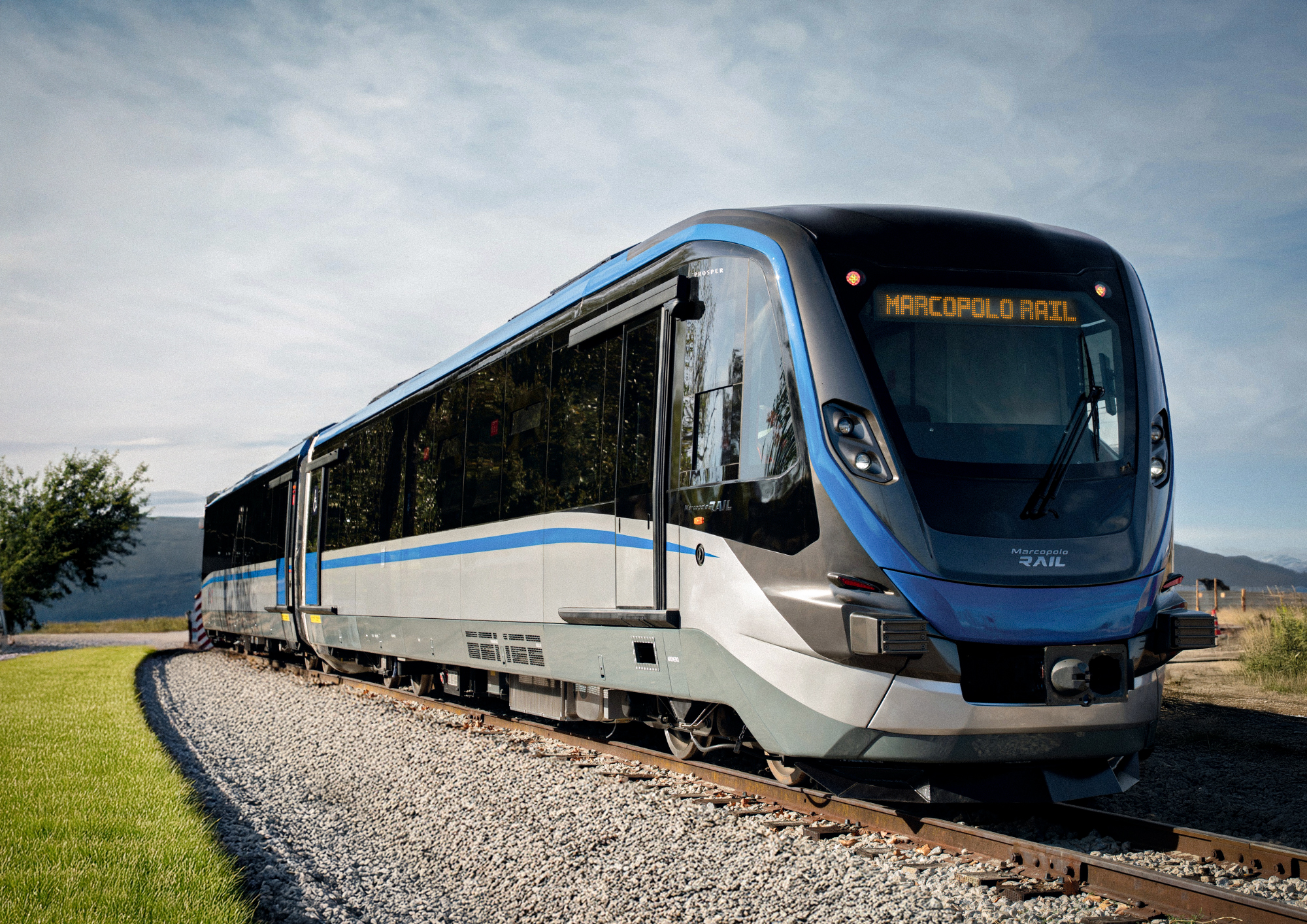 Rolls-Royce is supplying mtu PowerPacks for a rail vehicle project in Latin America for the first time. Marcopolo Rail is installing six mtu PowerPacks of the 6H1800R83 type in three diesel multiple units for the urban rail network in the Brazilian city of Teresina. Rolls-Royce liefert erstmals mtu PowerPacks für ein Schienenfahrzeugprojekt in Lateinamerika. Marcopolo Rail setzt sechs mtu PowerPacks des Typs 6H1800R83 in drei mehrteiligen Triebzügen für das städtische Schienennetz der brasilianischen Stadt Teresina ein.