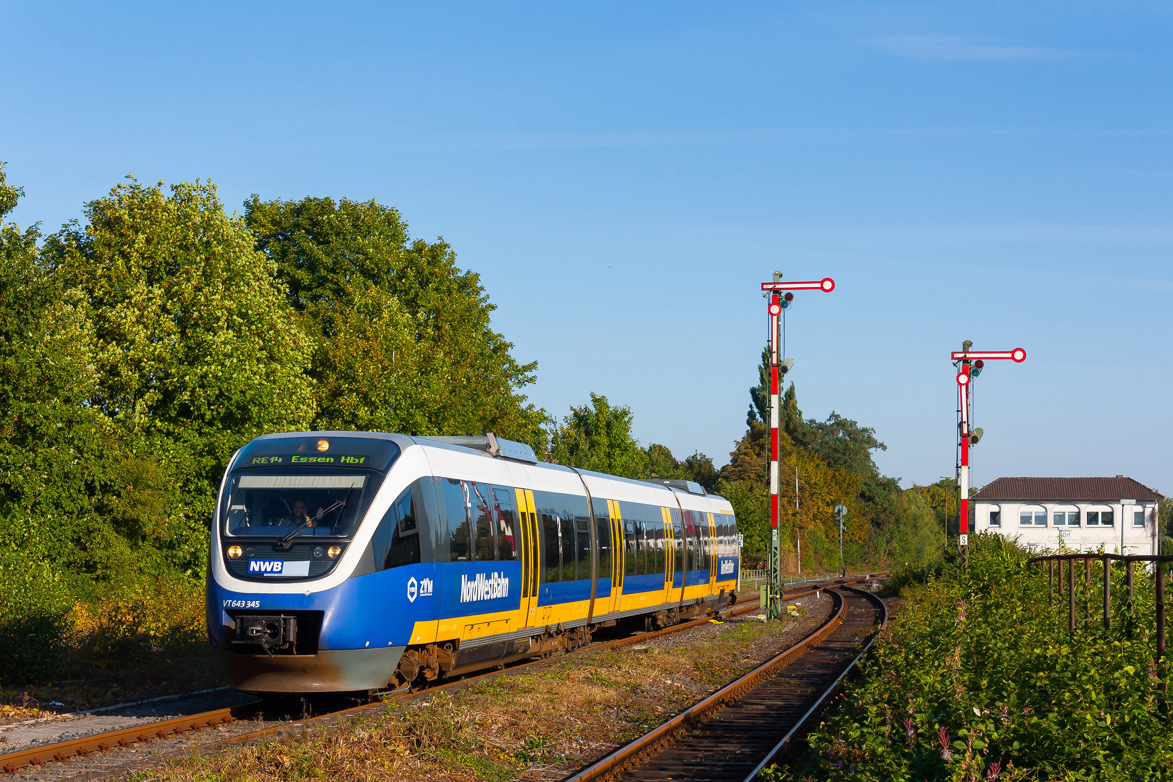 Rolls-Royce wins major contract for around 700 overhauls of mtu ...
